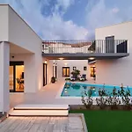 Villa Stella, Private Pool, Sleeps 12,