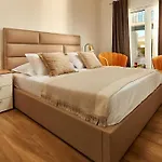 Stella, Private Pool, Sleeps 12, * Dugi Rat