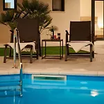 Villa Stella, Private Pool, Sleeps 12, Dugi Rat
