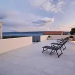 Stella, Private Pool, Sleeps 12, Dugi Rat